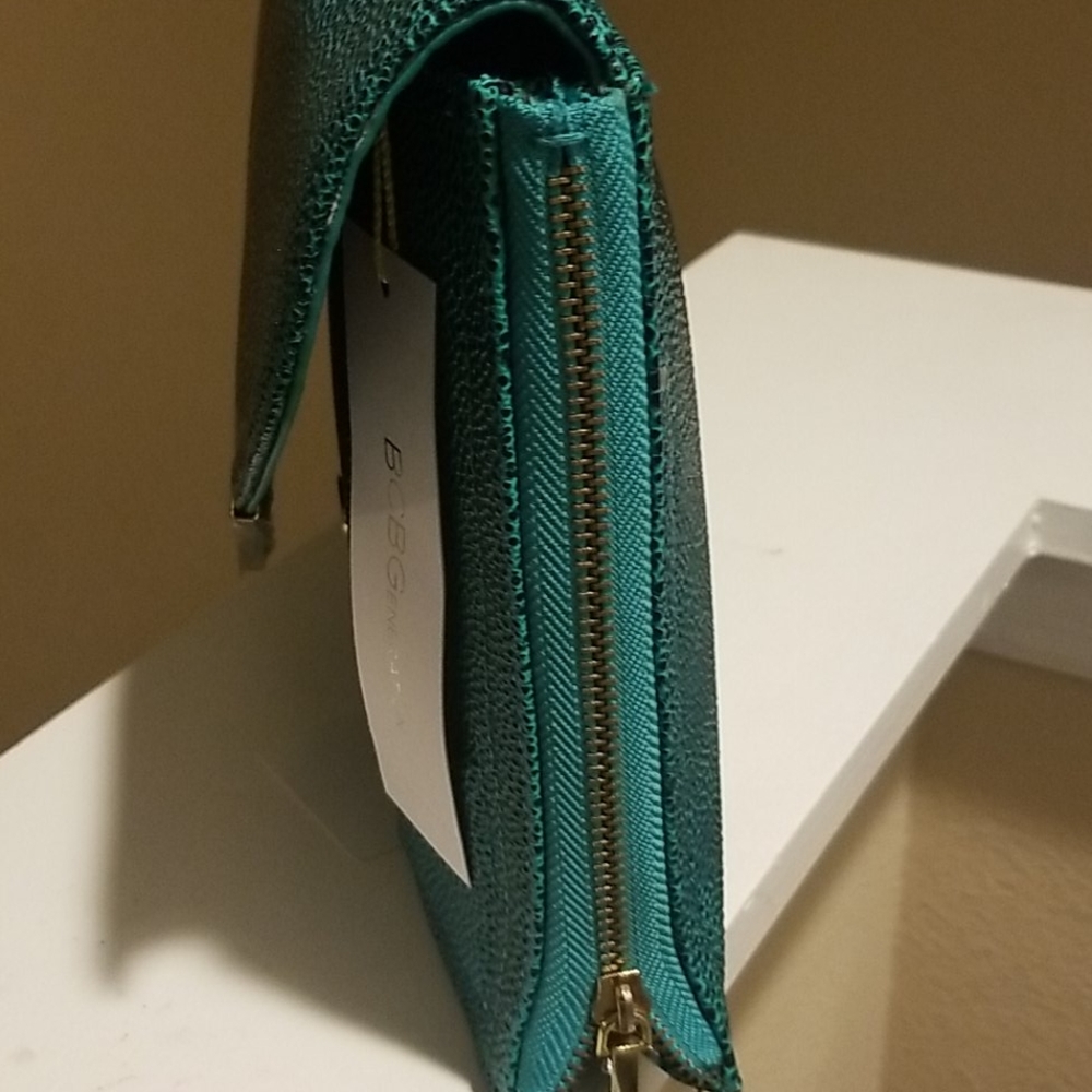 Purse - Picture 3 of 9